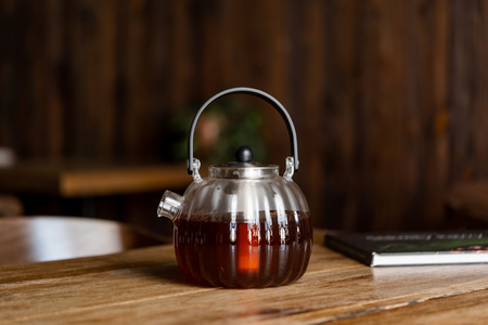 Zaparzacz do herbaty 1000ml srebrny Volare Vialli Design