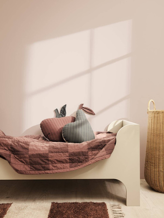 Poduszka jabłko ferm LIVING