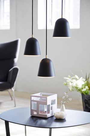 Lampa wisząca CACHÈ mała 20 cm czarna Le Klint