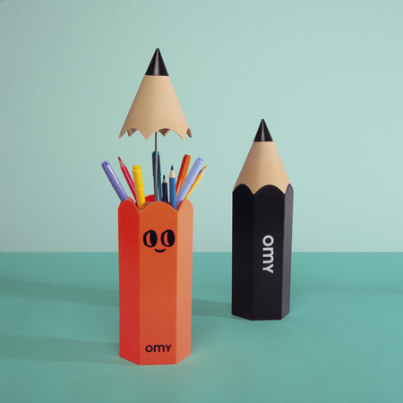 ORGANIZER NA DŁUGOPISY CZARNY OMY