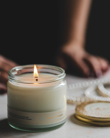 Świeca sojowa Szepty Gwiazd 250 ml Jaskółka