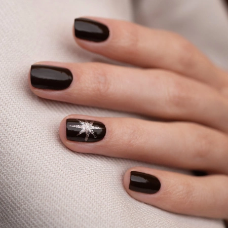 Lakier do paznokci Clove Manucurist