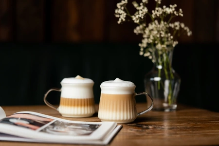 Komplet 2 filiżanek 320 ml Mia 1104 Vialli Design