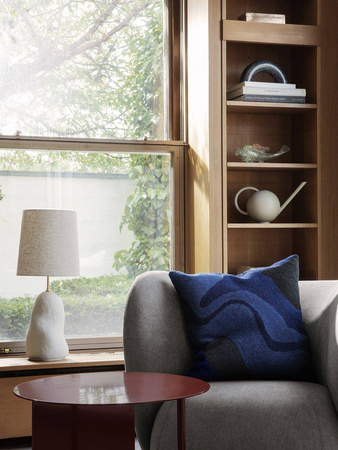 Lampa stołowa Hebe średnia ferm LIVING