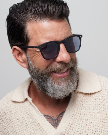 Okulary przeciwsłoneczne #E black IZIPIZI