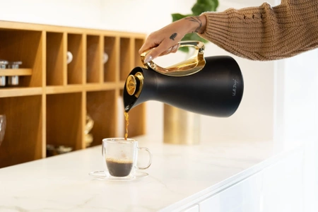 Termos z wkładem szklanym Alessia 1l czarno-złoty Vialli Design