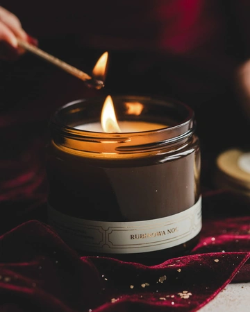 Świeca sojowa Rubinowa Noc 250 ml Jaskółka