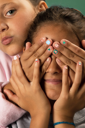 Naklejki na paznokcie dla dzieci CHOINKA - 200 sztuk OMY