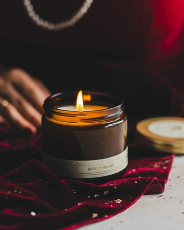 Świeca sojowa Rubinowa Noc 250 ml Jaskółka