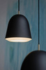 Lampa wisząca CACHÈ średnia 30 cm czarna Le Klint