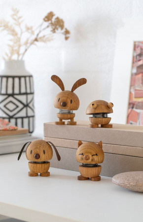 Figurka Dog S oak Hoptimist