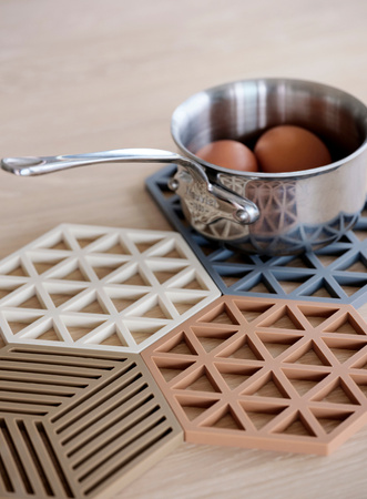 Podkładka pod naczynia Triangles Terracotta ZONE DENMARK