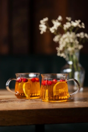 Komplet 2 filiżanek 320 ml Mia 1104 Vialli Design