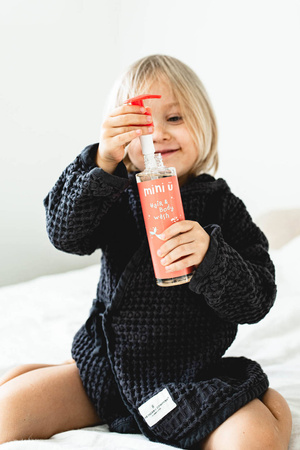 NATURALNY ŻEL DO MYCIA CIAŁA I WŁOSÓW DLA DZIECI I NIEMOWLĄT Mini U