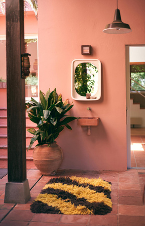 Lustro Curve eggshell glossy Hk living