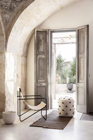 Pufa piaskowa ferm LIVING