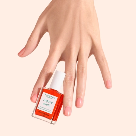 Pielęgnacyjny lakier do paznokci Active Glow™ Cranberry Manucurist