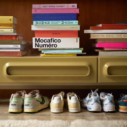 Szafka RTV Space zielona/kremowa HK Living