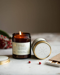 Świeca sojowa Zimowa Noc Przy Kominku Jaskółka