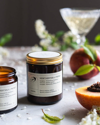 Świeca sojowa Nektarynka i Wino Jaskółka