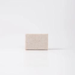 Oczyszczająco-peelingujące mydło w kostce Versatile 